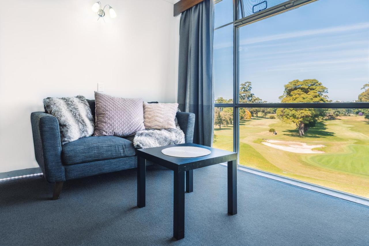 The Select Inn Ryde West Ryde Extérieur photo