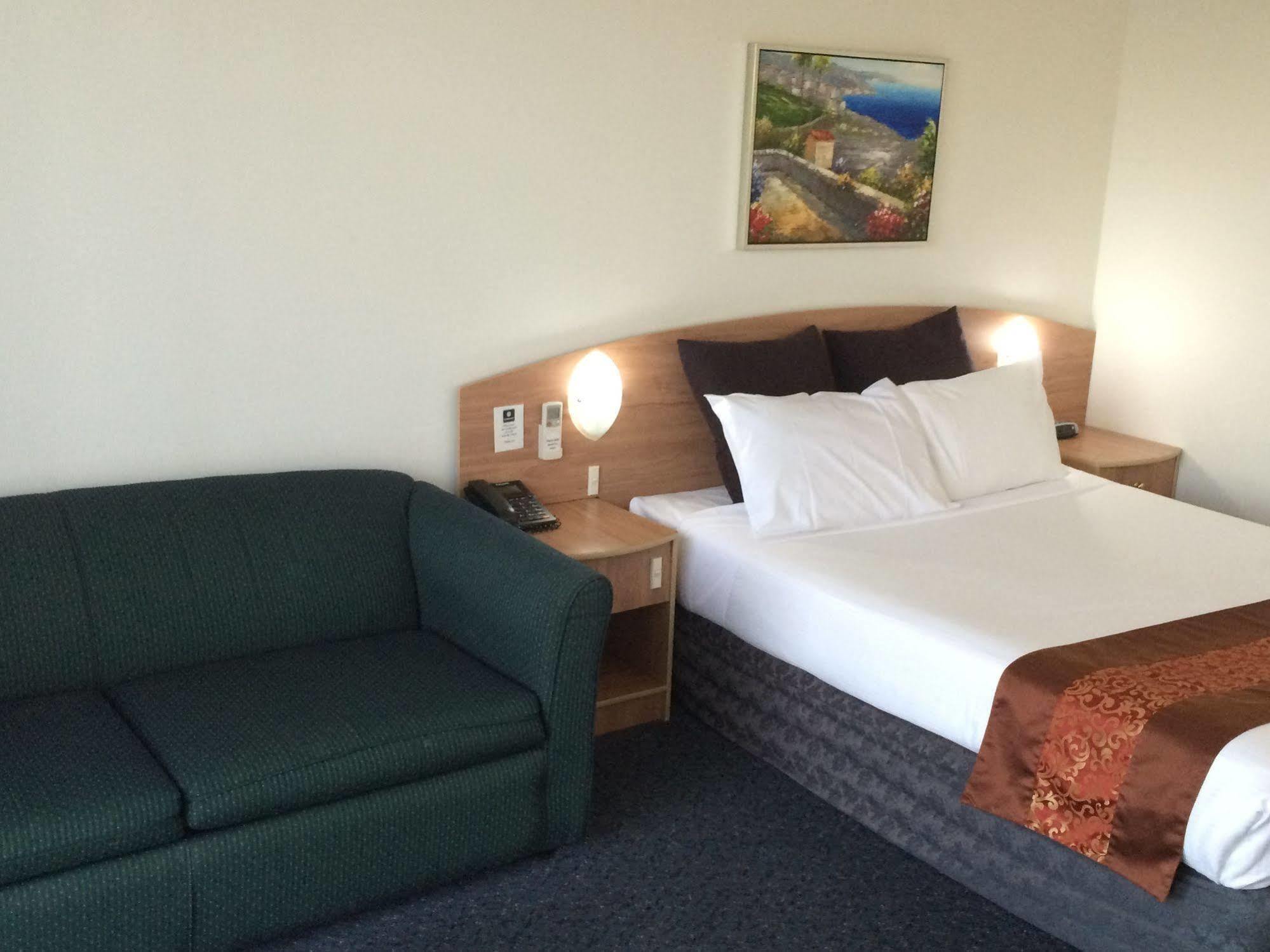 The Select Inn Ryde West Ryde Extérieur photo